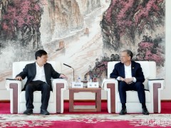 倪真與正泰集團董事長南存輝會談，雙方就深化新能源、零碳園區、算電協同等領域合作深入交流